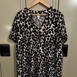 H&M Black and White Abstract V Neck Casual Midi Dress Size L